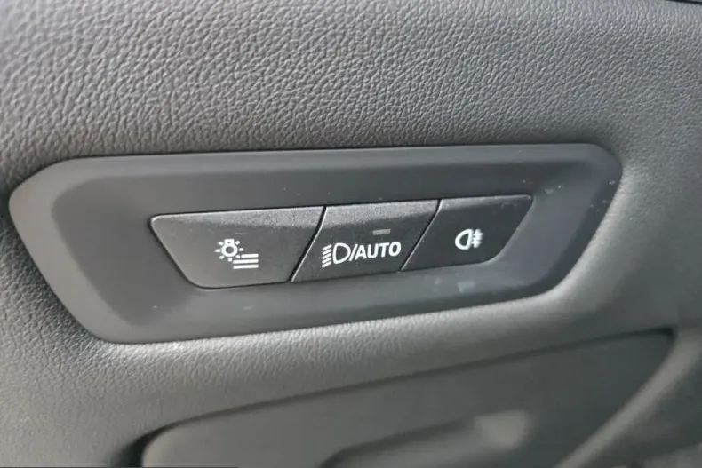 BMW X6 (Seria X) din 2025 cu 24.999 km - oferta BMW254909 - foto 22
