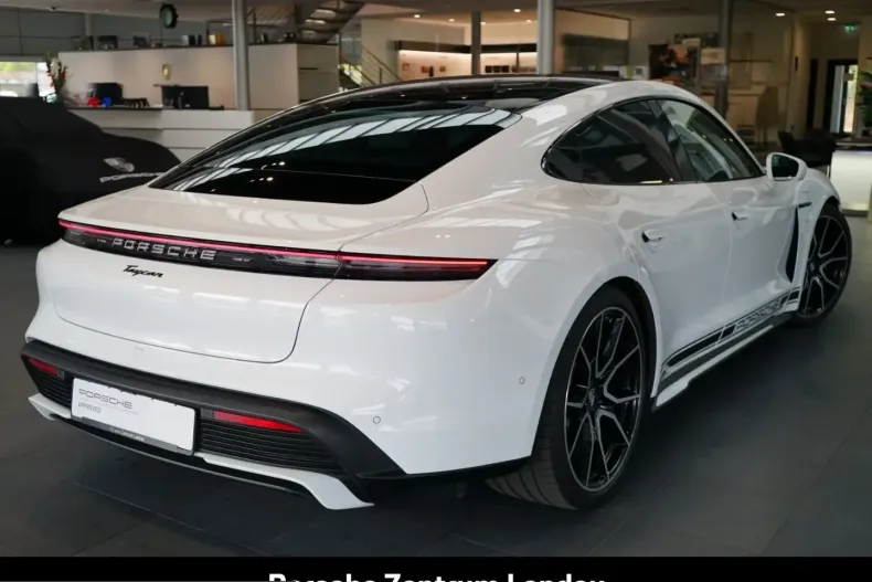 Porsche Taycan din 2024 cu 16.790 km - oferta POR254910 - foto 2