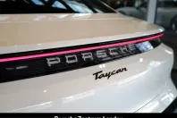 Porsche Taycan din 2024 cu 16.790 km - oferta POR254910 - foto 37