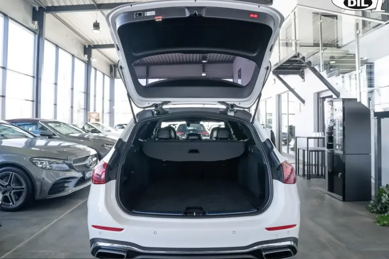 Mercedes-Benz C 200 (Clasa C) din 2022 cu 111.250 km - oferta MER254919 - foto 8