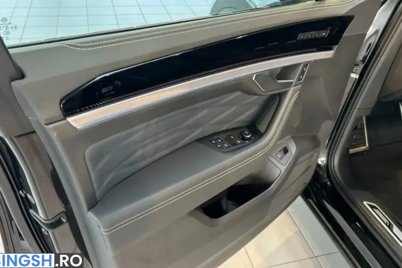 Volkswagen Touareg din 2025 cu 31.990 km - oferta VOL254923 - foto 6