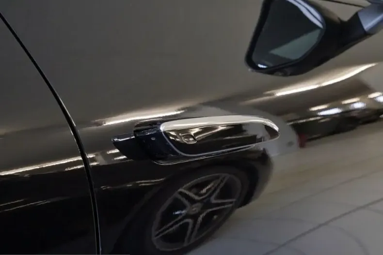 Mercedes-Benz CLA 250 (Clasa CLA) din 2025 cu 18.948 km - oferta MER254929 - foto 8