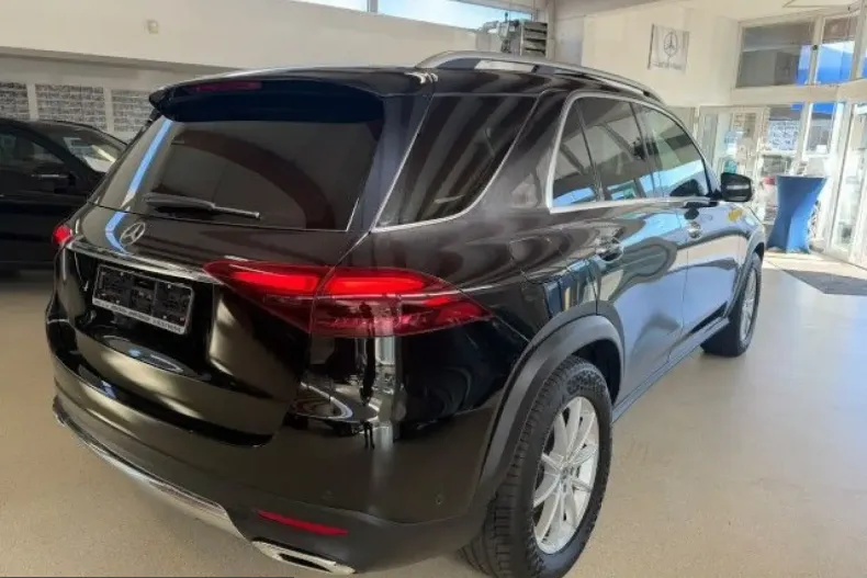 Mercedes-Benz GLE 300 (Clasa GLE) din 2025 cu 44.980 km - oferta MER254930 - foto 5