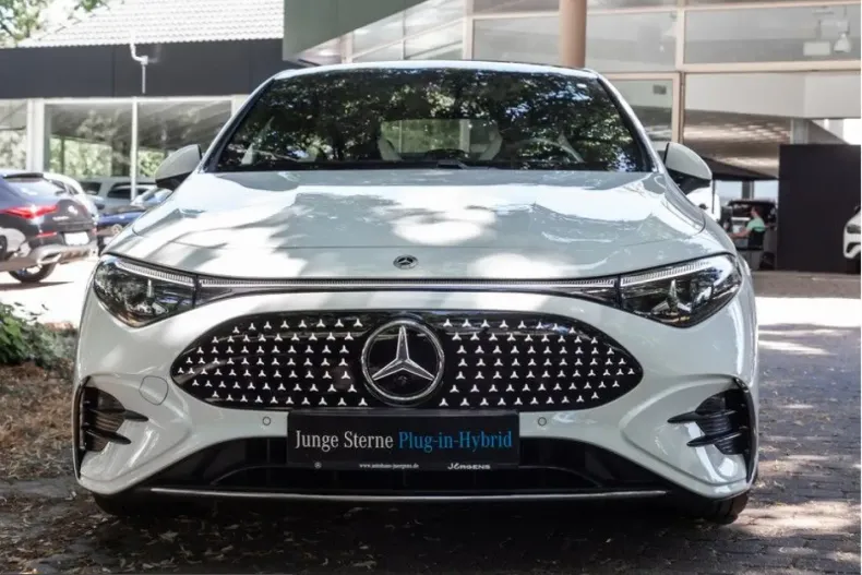 Mercedes-Benz CLA 350 (Clasa CLA) din 2025 cu 17.900 km - oferta MER254933 - foto 2