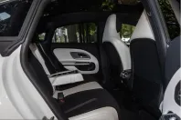 Mercedes-Benz CLA 350 (Clasa CLA) din 2025 cu 17.900 km - oferta MER254933 - foto 8