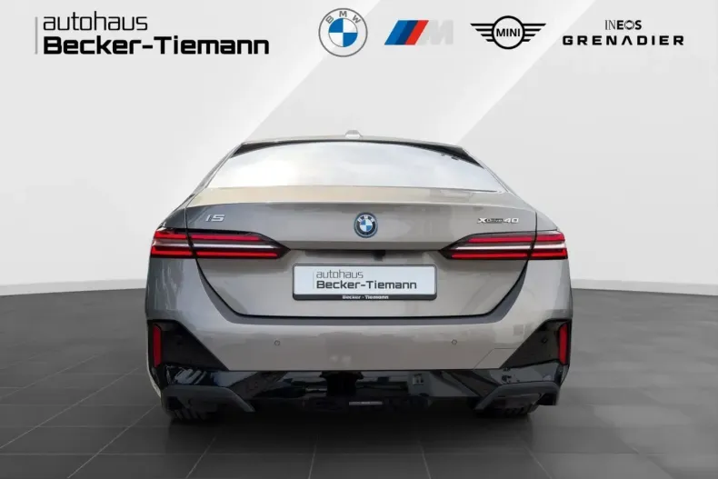 BMW i5 (Seria 5) din 2025 cu 23.034 km - oferta BMW254934 - foto 5