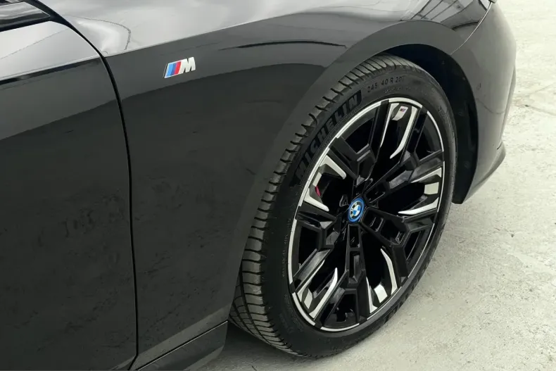 BMW i5 (Seria 5) din 2023 cu 50.856 km - oferta BMW254935 - foto 8
