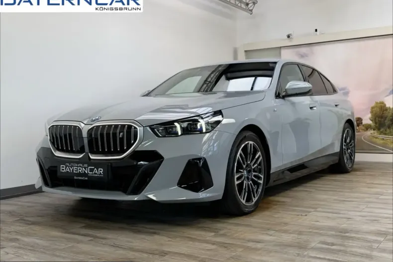 BMW i5 (Seria 5) din 2024 cu 33.250 km - oferta BMW254938 - foto 1