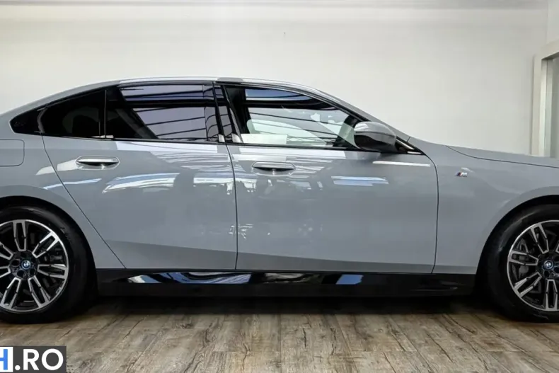 BMW i5 (Seria 5) din 2024 cu 33.250 km - oferta BMW254938 - foto 4