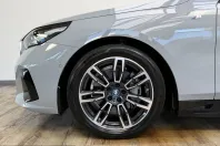 BMW i5 (Seria 5) din 2024 cu 33.250 km - oferta BMW254938 - foto 34