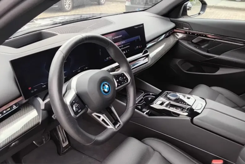 BMW i5 (Seria 5) din 2025 cu 19.600 km - oferta BMW254939 - foto 32