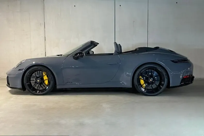 Porsche 992 din 2025 cu 7.500 km - oferta POR254942 - foto 3