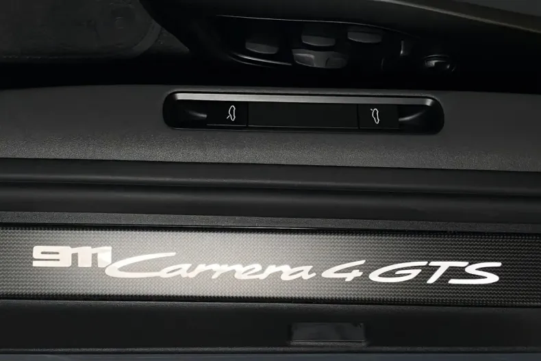 Porsche 992 din 2025 cu 7.500 km - oferta POR254942 - foto 28