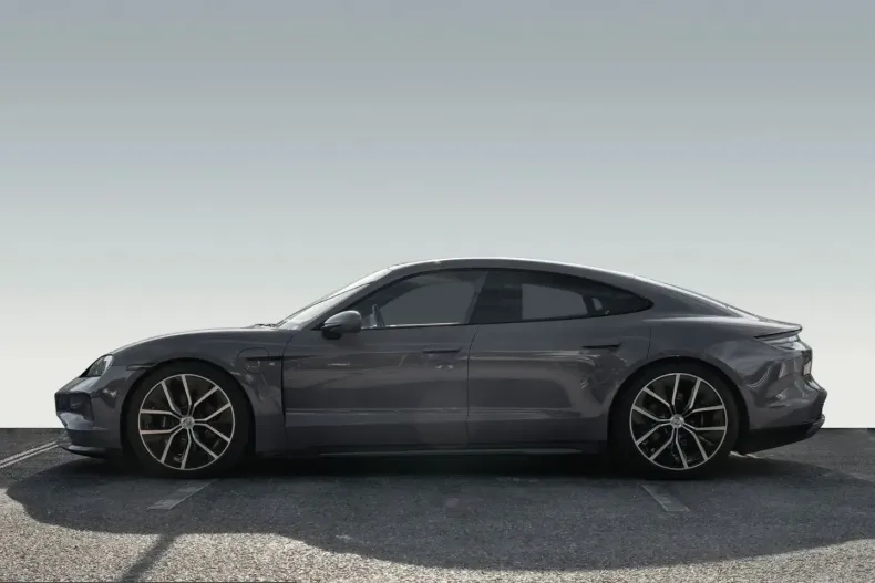 Porsche Taycan din 2024 cu 5.300 km - oferta POR254950 - foto 2