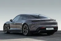 Porsche Taycan din 2024 cu 5.300 km - oferta POR254950 - foto 3