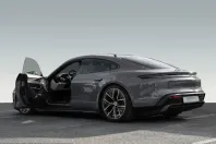 Porsche Taycan din 2024 cu 5.300 km - oferta POR254950 - foto 7
