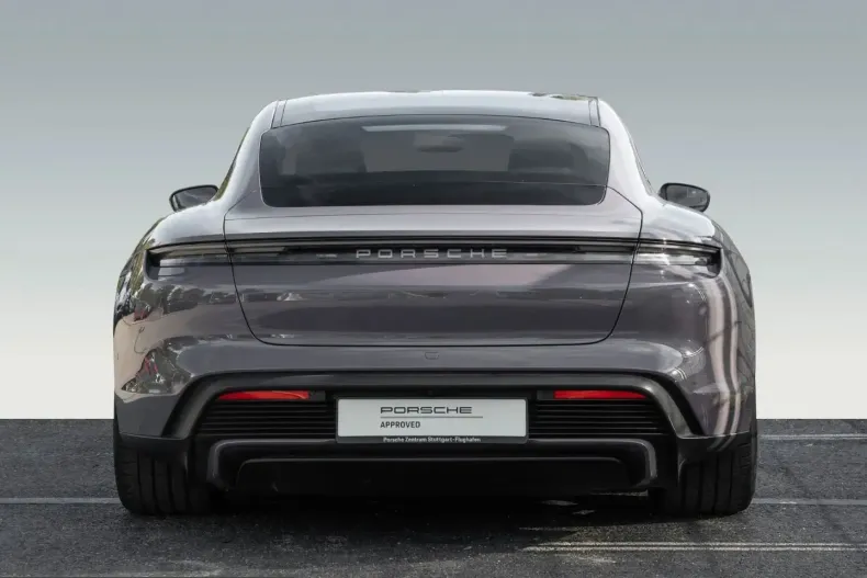 Porsche Taycan din 2024 cu 5.300 km - oferta POR254950 - foto 10