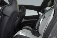 Porsche Taycan din 2024 cu 5.300 km - oferta POR254950 - foto 17