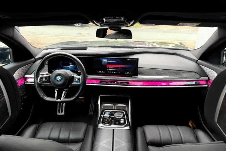 BMW i7 (Seria 7) din 2024 cu 47.890 km - oferta BMW254952 - foto 14