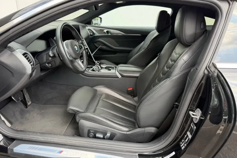 BMW M850 (Seria 8) din 2023 cu 44.641 km - oferta BMW254958 - foto 11