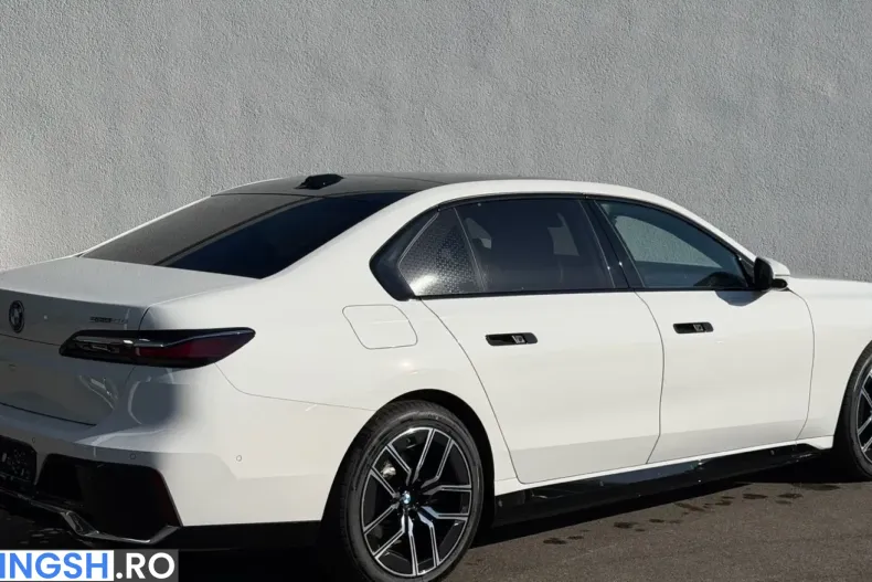 BMW i7 (Seria 7) din 2025 cu 6.071 km - oferta BMW254959 - foto 6