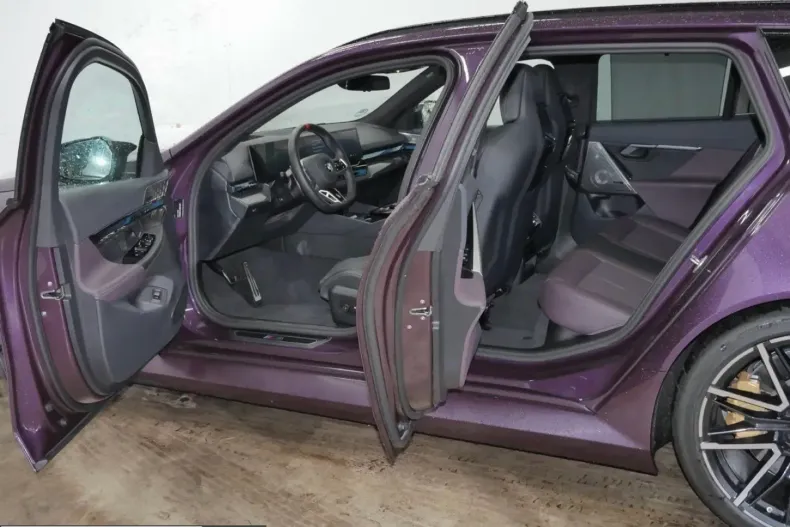 BMW M5 (Seria 5) din 2025 cu 14.826 km - oferta BMW254961 - foto 15