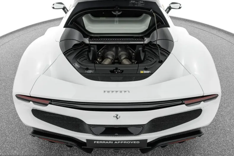 Ferrari 296 GTS din 2025 cu 2.500 km - oferta FER254963 - foto 27