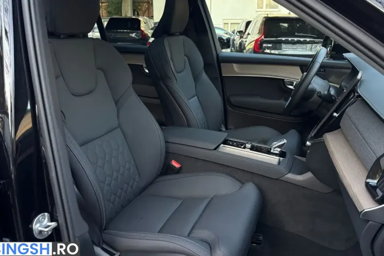 Volvo XC90 din 2025 cu 19.973 km - oferta VOL254978 - foto 19