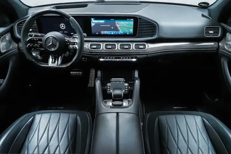 Mercedes-Benz GLE 63 AMG (Clasa GLE) din 2025 cu 39.068 km - oferta MER254993 - foto 5