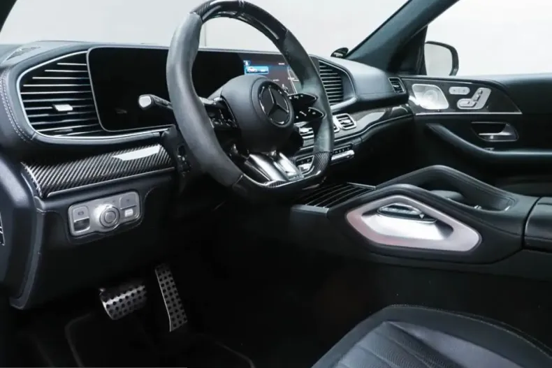 Mercedes-Benz GLE 63 AMG (Clasa GLE) din 2025 cu 39.068 km - oferta MER254993 - foto 6