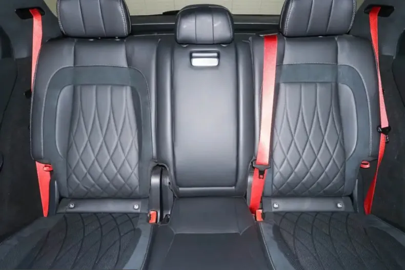 Mercedes-Benz GLE 63 AMG (Clasa GLE) din 2025 cu 39.068 km - oferta MER254993 - foto 9