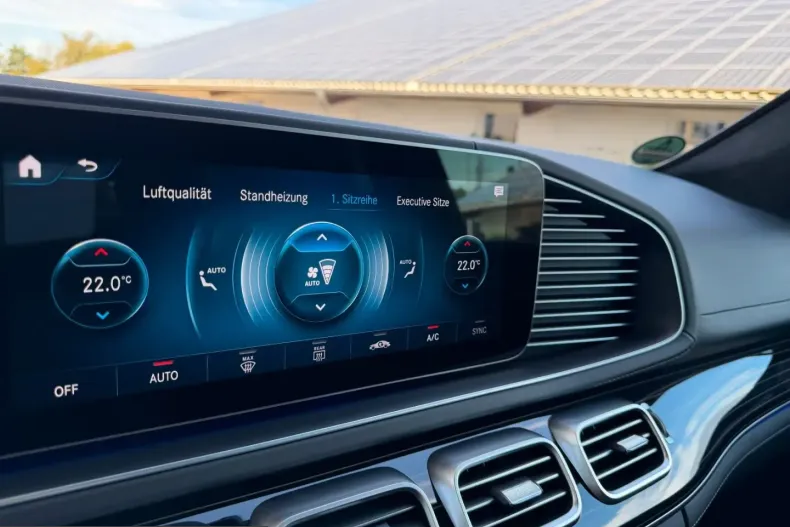 Mercedes-Benz GLS 600 (Clasa GLS) din 2023 cu 10.966 km - oferta MER254994 - foto 17