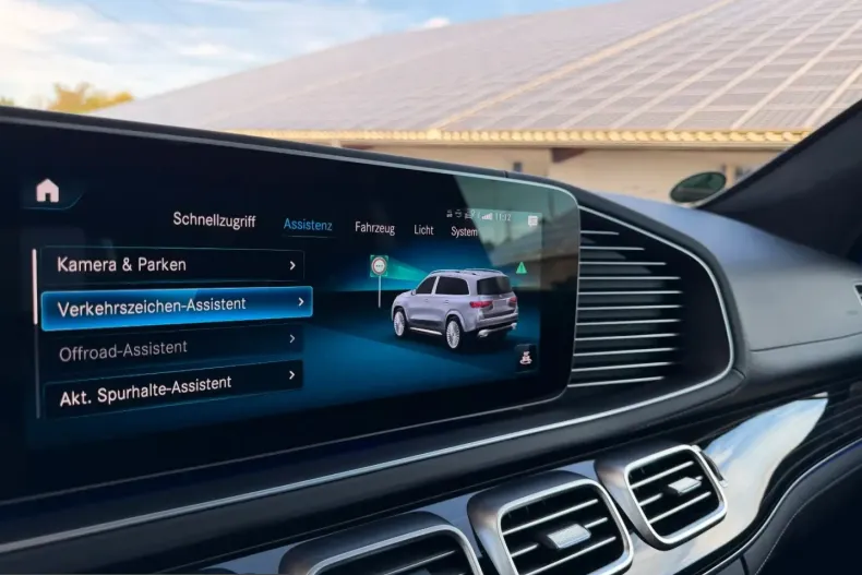Mercedes-Benz GLS 600 (Clasa GLS) din 2023 cu 10.966 km - oferta MER254994 - foto 18