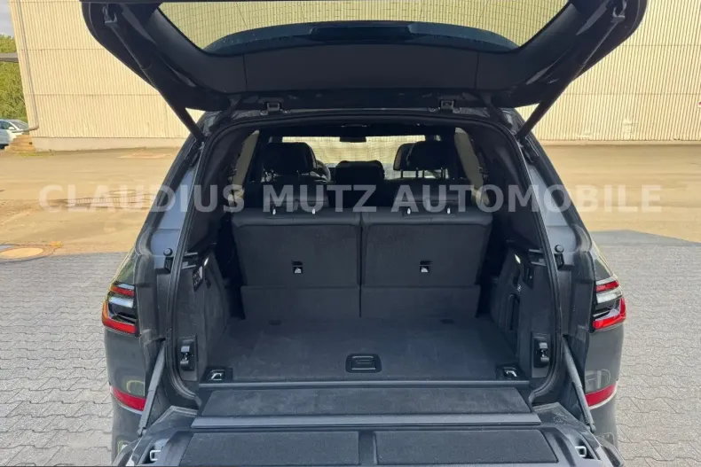 BMW X7 (Seria X) din 2026 cu 14.000 km - oferta BMW254995 - foto 20