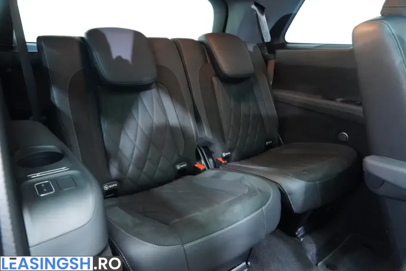 Mercedes-Benz GLS 63 AMG (Clasa GLS) din 2024 cu 14.647 km - oferta MER254997 - foto 29