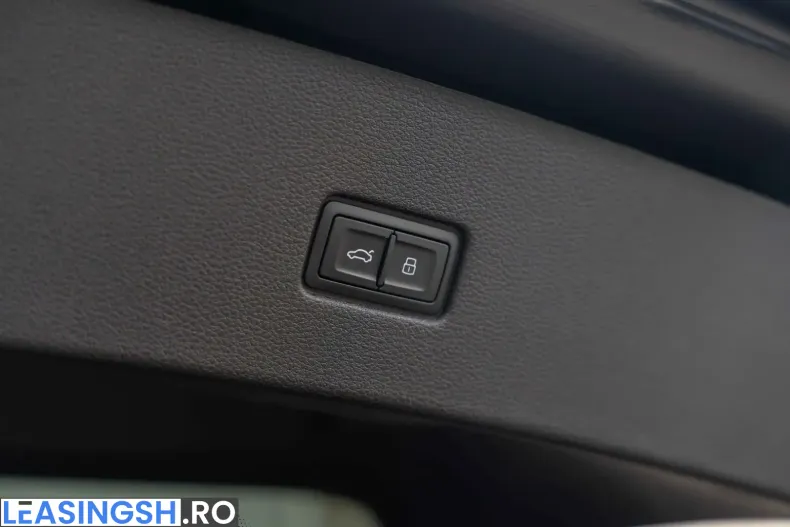 Audi RSQ8 din 2025 cu 11.300 km - oferta AUD255002 - foto 45