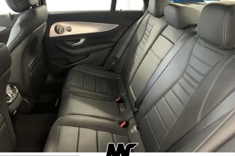 Mercedes-Benz E 300 (Clasa E) din 2022 cu 143.771 km - oferta MER255011 - foto 9