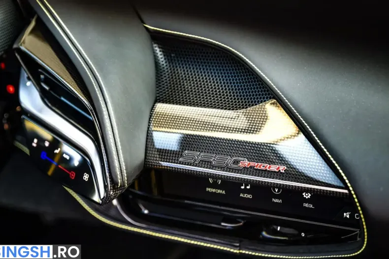 Ferrari SF90 Spider Atelier din 2024 cu 3.990 km - oferta FER255015 - foto 28