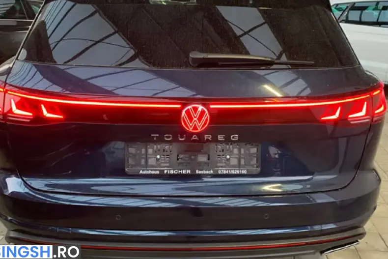 Volkswagen Touareg din 2024 cu 5.160 km - oferta VOL255023 - foto 4