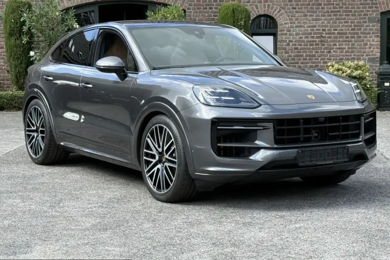 Porsche Cayenne din 2024 cu 14.700 km - oferta POR255026 - foto 27