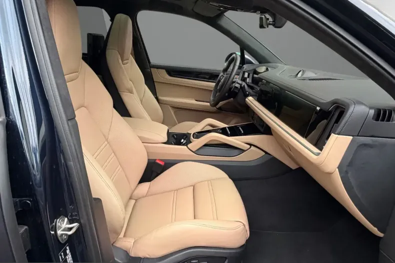 Porsche Cayenne din 2024 cu 6.000 km - oferta POR255027 - foto 17