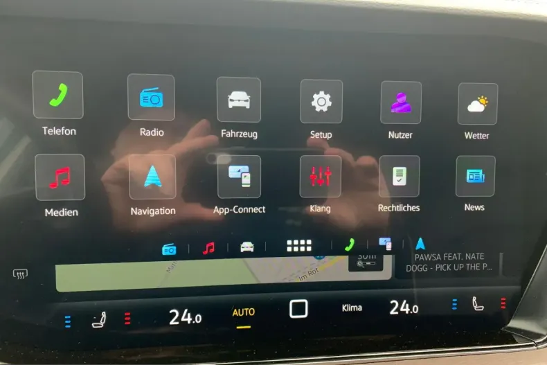 Volkswagen Touareg din 2024 cu 5.160 km - oferta VOL255056 - foto 43