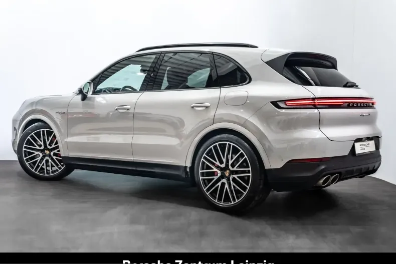 Porsche Cayenne din 2024 cu 33.457 km - oferta POR255058 - foto 3
