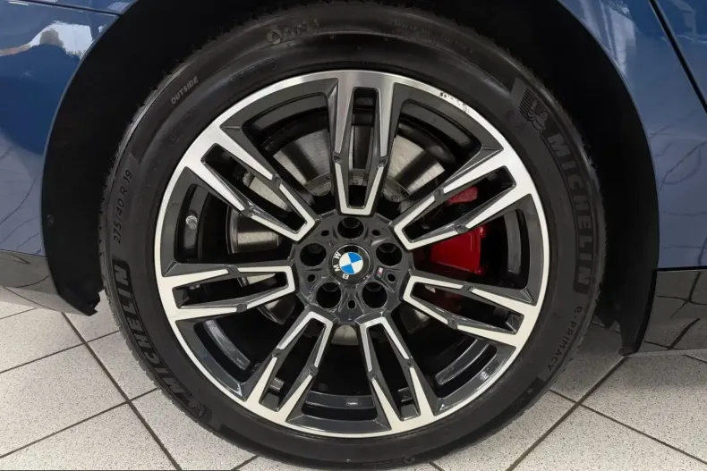BMW 550 (Seria 5) din 2025 cu 19.989 km - oferta BMW255062 - foto 6