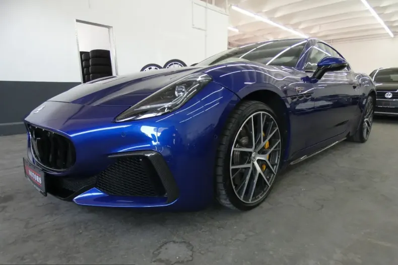 Maserati Granturismo din 2023 cu 19.000 km - oferta MAS255064 - foto 4