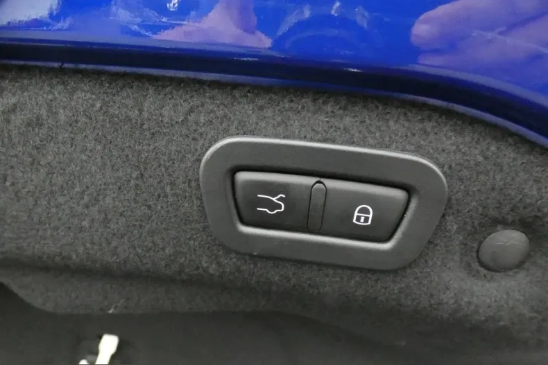 Maserati Granturismo din 2023 cu 19.000 km - oferta MAS255064 - foto 38
