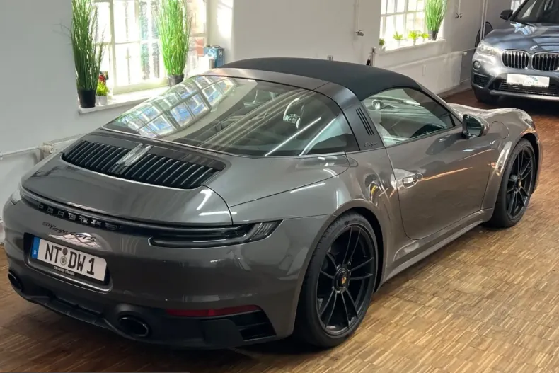 Porsche 992 din 2025 cu 6.900 km - oferta POR255065 - foto 6