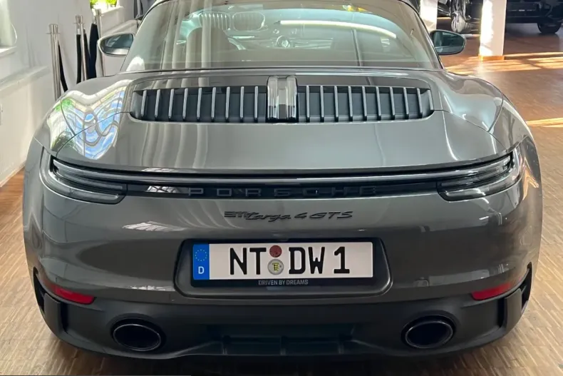 Porsche 992 din 2025 cu 6.900 km - oferta POR255065 - foto 7