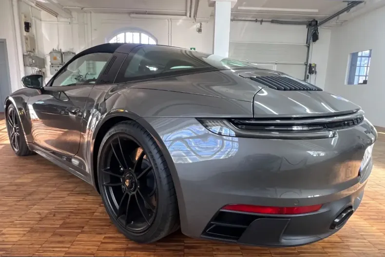 Porsche 992 din 2025 cu 6.900 km - oferta POR255065 - foto 8