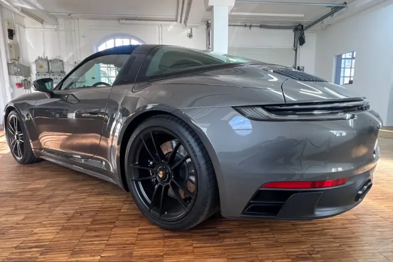 Porsche 992 din 2025 cu 6.900 km - oferta POR255065 - foto 10